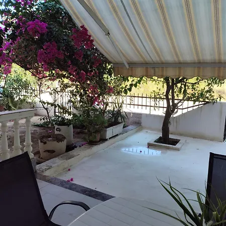 Astros * Parálion Ástros